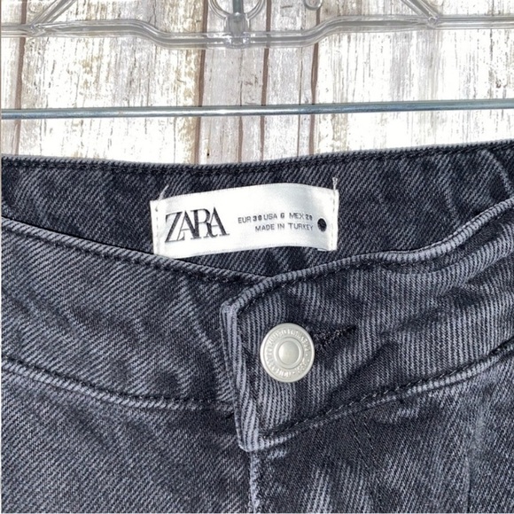 Zara Black High Rise Straight Leg Jeans - Picture 5 of 7